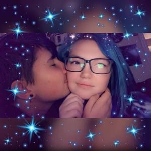 Meet your Posher, Monique